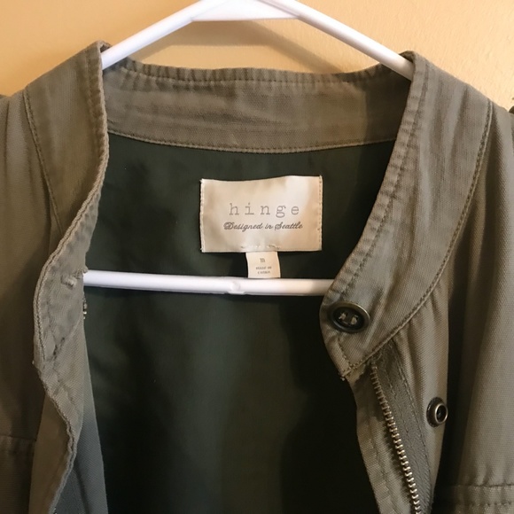 Army Green Cargo jacket - Picture 2 of 3